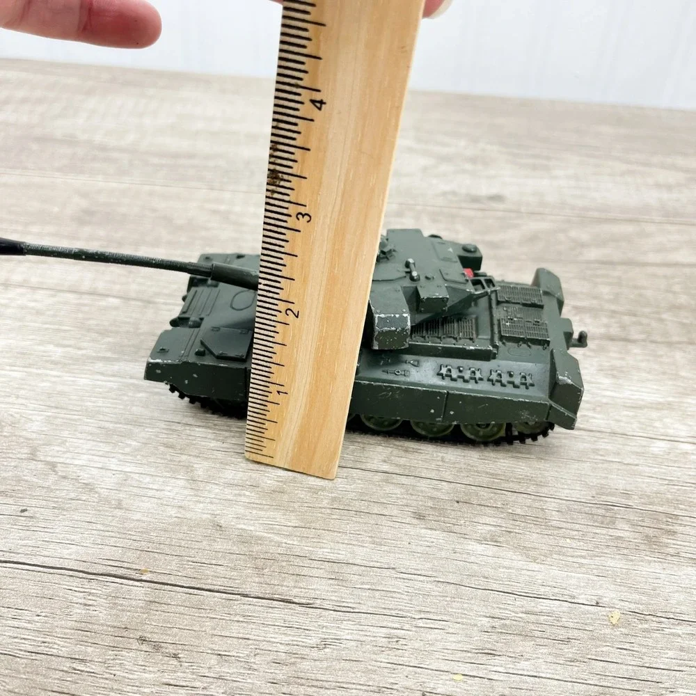 Corgi Toys Chieftain Medium Tank‎ Military Green